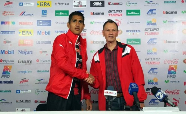 Jorge Claros, presentado oficialmente en el Alajuelense