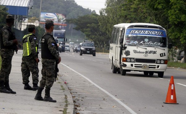 Buses de Choloma salen a trabajar aún con temor