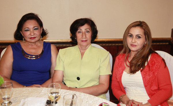 Festejo y acción de gracias en el IWC