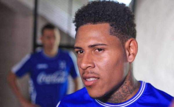 Henry Figueroa será titular ante los salvadoreños