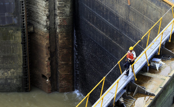 Conflicto contractual atrasaría la ampliación del Canal de Panamá