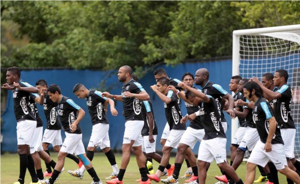 Boniek García ya entrena con el grupo de la Selección de Honduras