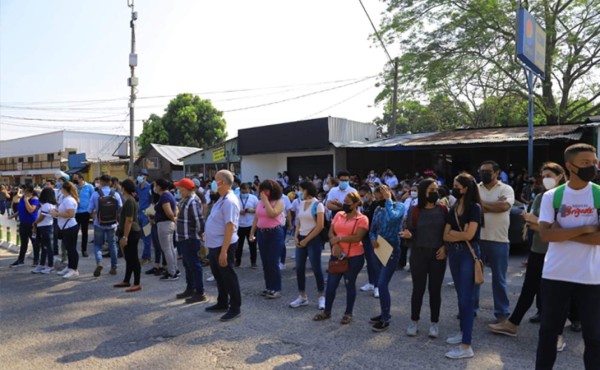 Carrera de Odontología libera la Unah-vs tras día y medio de toma