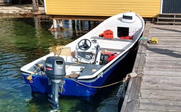 En Roatán decomisan lancha que habría transportado droga desde Belice