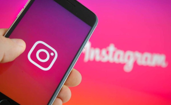 Instagram permite ver videos compartidos para aliviar el aislamiento