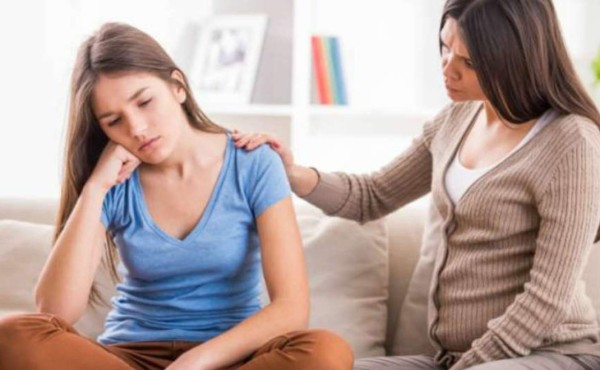 Qué hacer cuando un hijo adolescente se enamora por primera vez