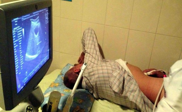 En el Hospital Escuela operan a Benjamín Bográn