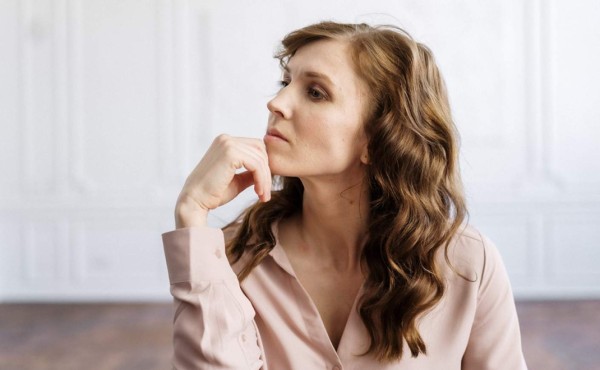 Duda de la palabra de su pretendiente