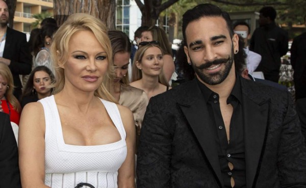 Pamela Anderson revela cuál fue la traición de Adil Rami
