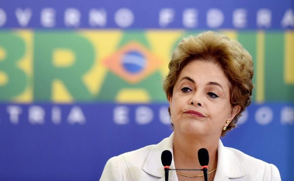 Diputados de Brasil votan el domingo si impeachment frena al Senado