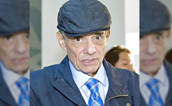 José José pasará Navidad hospitalizado