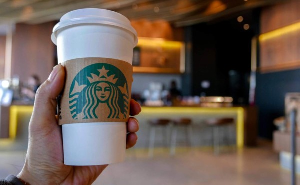 Starbucks cerrará unas 400 cafeterías como consecuencia de la pandemia