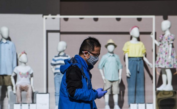 Suecia registra 2,000 nuevos contagios y 172 muertos por COVID-19 esta semana