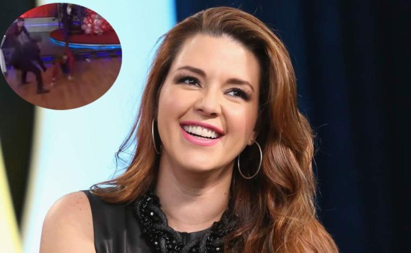 Video: Alicia Machado sufre aparatosa caída en un programa en vivo