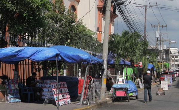 Colegio de arquitectos señala que se debe garantizar la libre locomoción en el centro