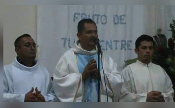 Catedral San Pedro Apóstol tiene nuevo párroco