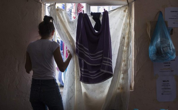 Iglesia salvadoreña lamenta que México detenga a migrantes  