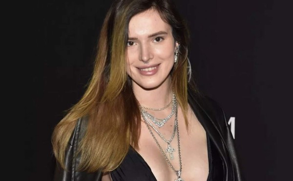 Bella Thorne es extorsionada con fotos hackeadas
