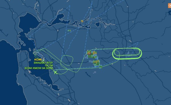Avión de Southwest aterriza de emergencia en Chicago