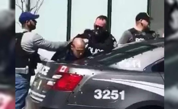 Arrestan a conductor de camioneta que atropelló a peatones en Toronto