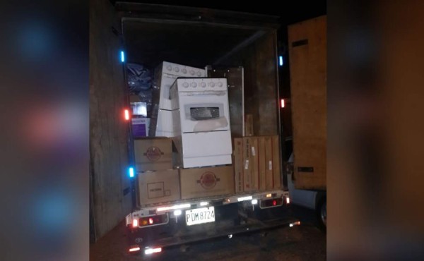 Recuperan camión con mercadería que había sido robado en El Progreso, Yoro