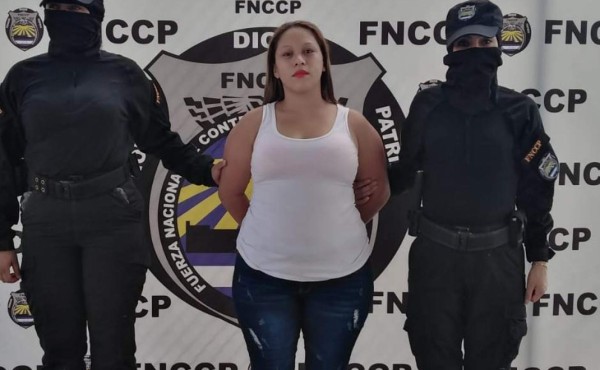 Detienen a una mujer que le llevaba supuesta droga a pandillero en El Pozo