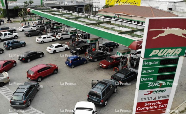 Gasolinera garantiza abastecimiento de combustible