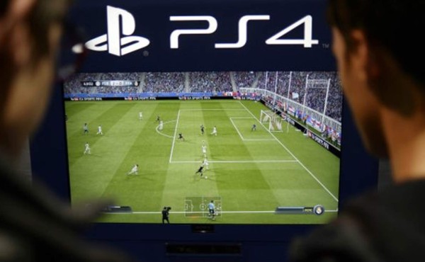 Piratas 'atacan' los servicios online de PlayStation y Xbox