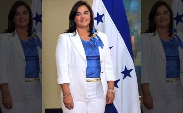 Rosa Elena de Lobo: de secretaria a dueña de propiedades en Miami