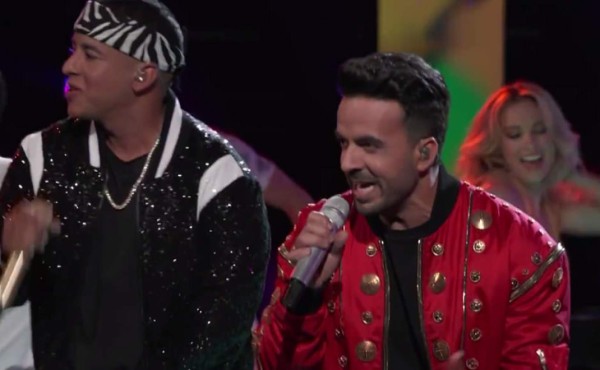 Luis Fonsi y Daddy Yankee dan tremendo show en 'The Voice'&nbsp;&nbsp;