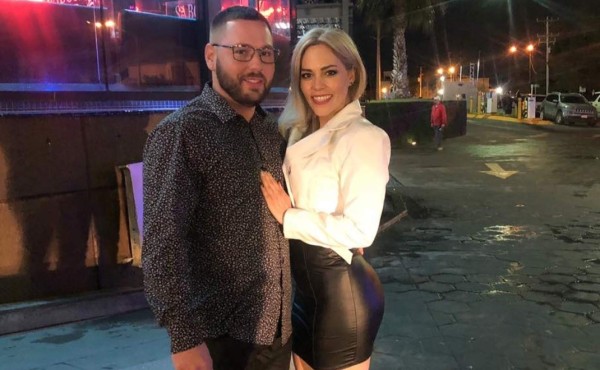 Acribillan en una camioneta a una maestra y a su novio estadounidense en México