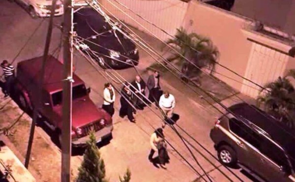 Diputados liberales se reúnen en casa del presidente del Congreso Nacional