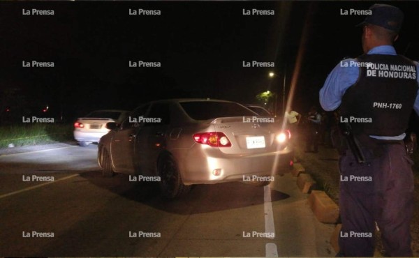 Identifican a hombres ultimados anoche dentro de su carro en San Pedro Sula