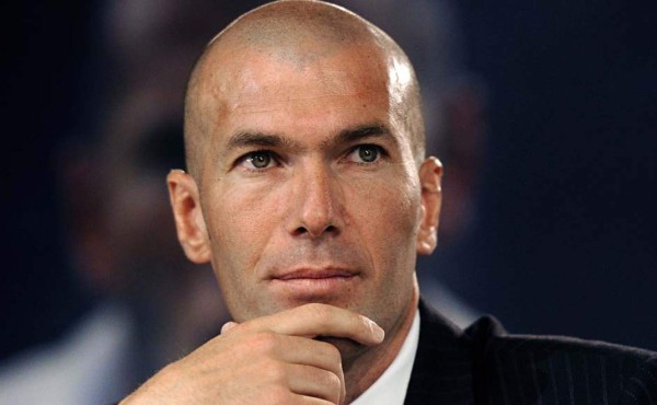 Zidane asegura que James se equivocó pero que está 'metido en el proyecto'