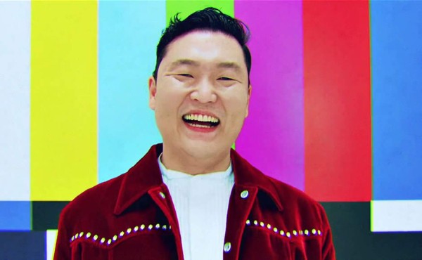 Psy lanza dos temas y vuelve a explotar las redes   