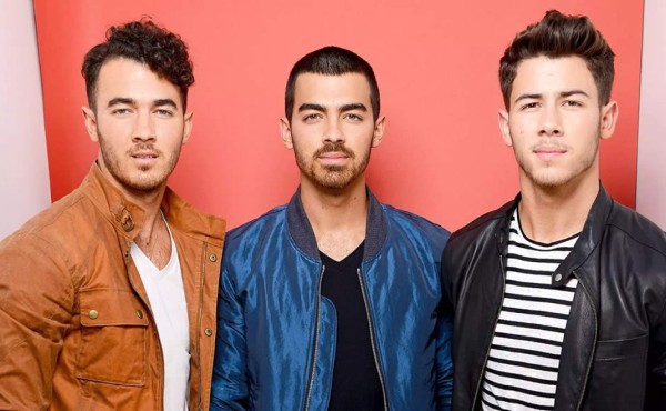 Los Jonas Brothers regresan con nuevo disco