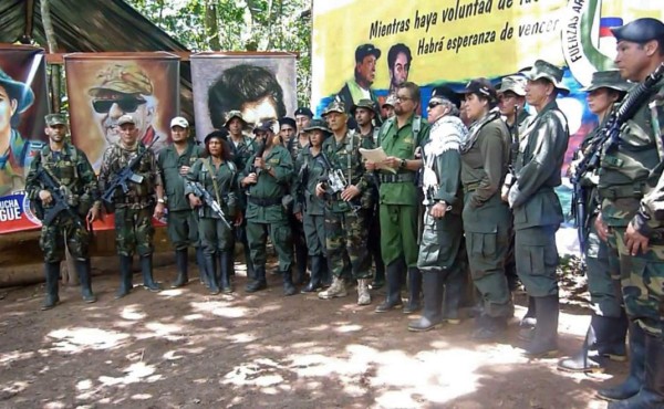 Exnúmero dos de la FARC anuncia que retoma lucha armada en Colombia   