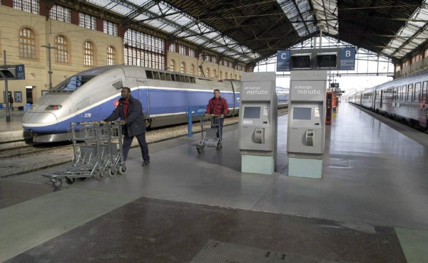 Dos muertos en ataque con cuchillo en la ciudad francesa de Marsella