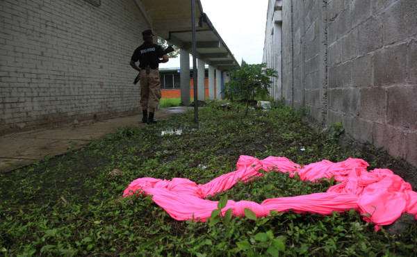 Otra fuga en El Carmen: escapan 10 menores