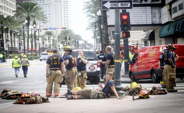 Hay tres hondureños entre los heridos por caída de hotel en Nueva Orleans