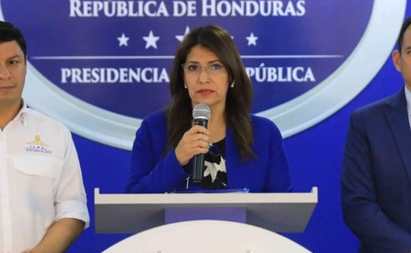 Ministra de Salud de Honduras: 'Director del Hospital Escuela sigue en su cargo'