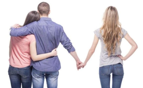 Así comienza una infidelidad en la relación