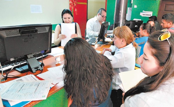 Registro de las Personas pedirá al Congresp que se cobren partidas de nacimiento