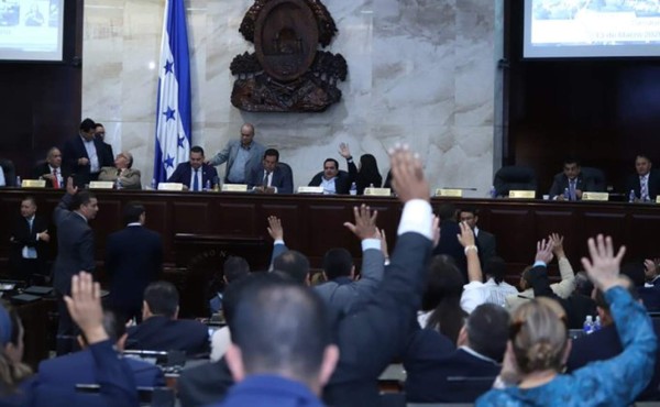 Congreso Nacional aprueba $420 millones para enfrentar coronavirus