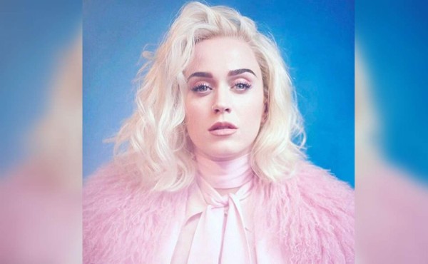 Katy Perry vuelve a los escenarios