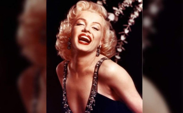 Revelan imágenes del cádaver de Marilyn Monroe que llevan años ocultas