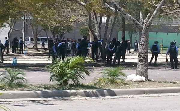 Trece menores se fugan del centro Renaciendo después de una riña