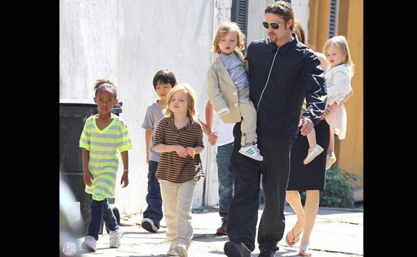 Brad Pitt no quiere que sus hijas se hagan tatuajes