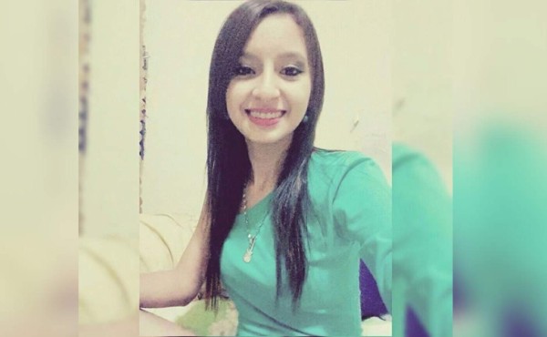 Semana negra para bellas jóvenes en Honduras