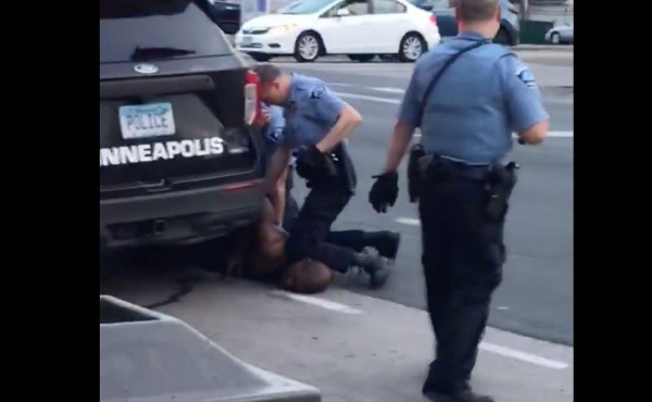 EEUU: Arrestan al policía implicado en la muerte de George Floyd